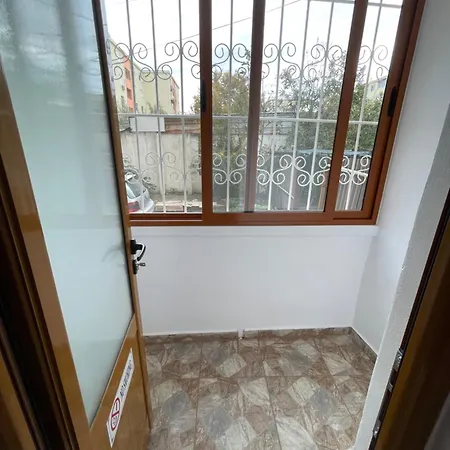 アパート Orinela House *