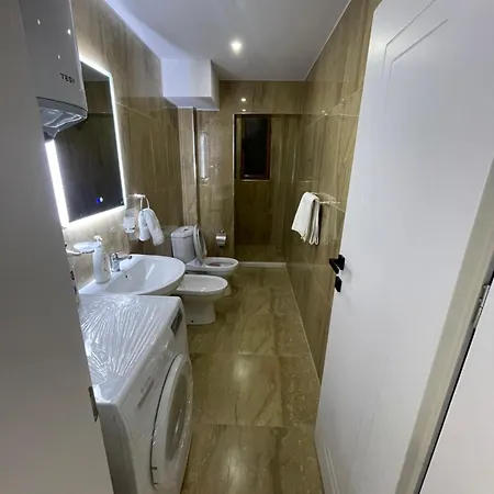 Orinela House Apartment *