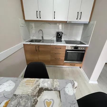 Orinela House Apartment *