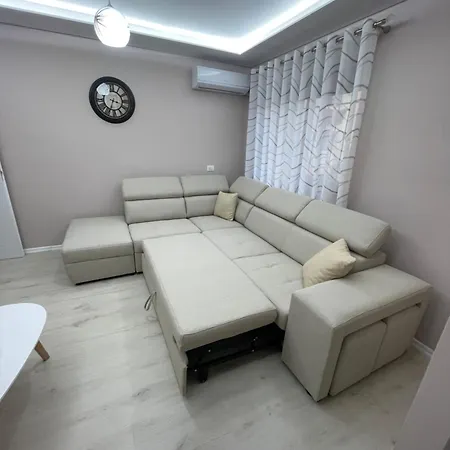 Orinela House