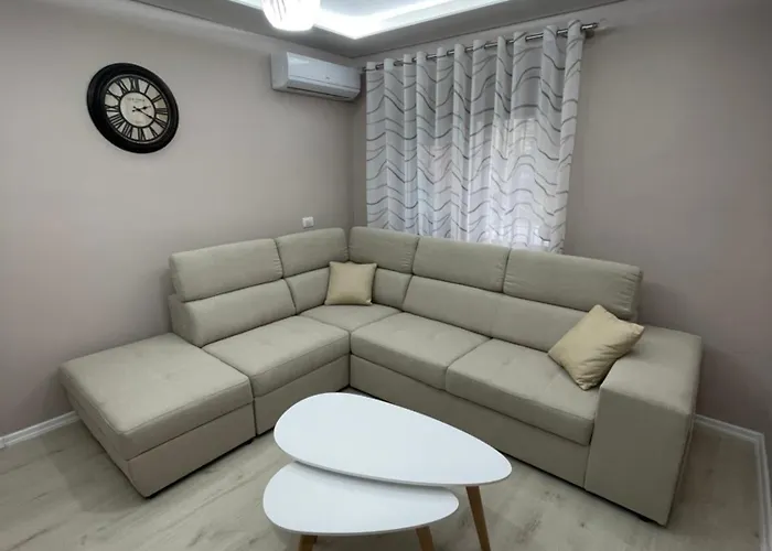 Orinela House *