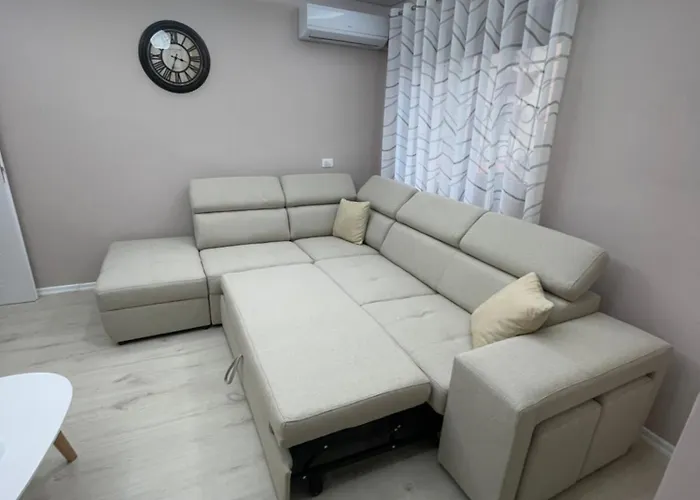 Orinela House