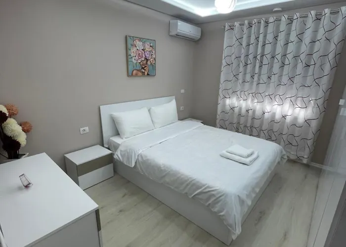 Apartament Orinela House
