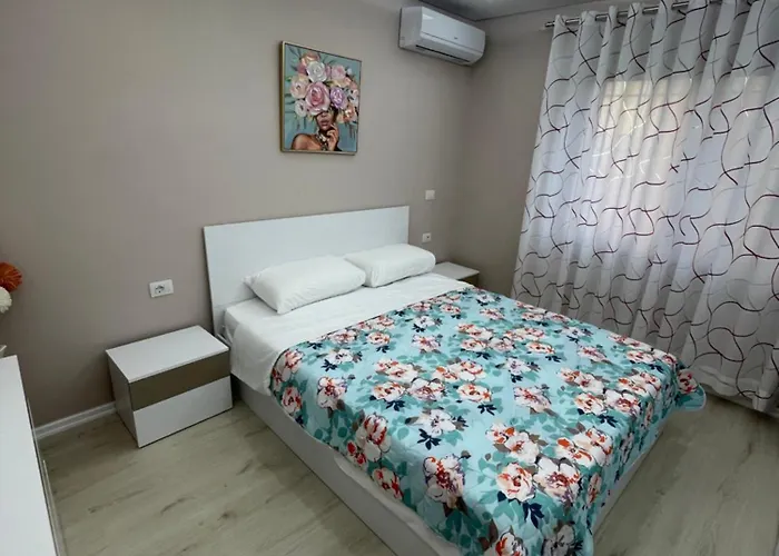 Orinela House Fier